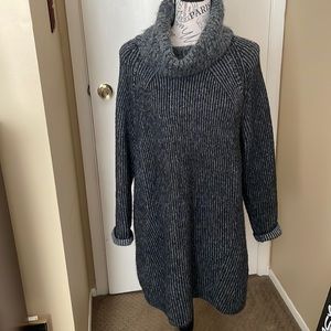 TopShop tunic sweater soft wear as top or dress size 4-6 very comfortable